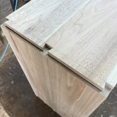 ルーターと鎬鑿（しのぎのみ）を使った包み蟻組継の制作　作り方